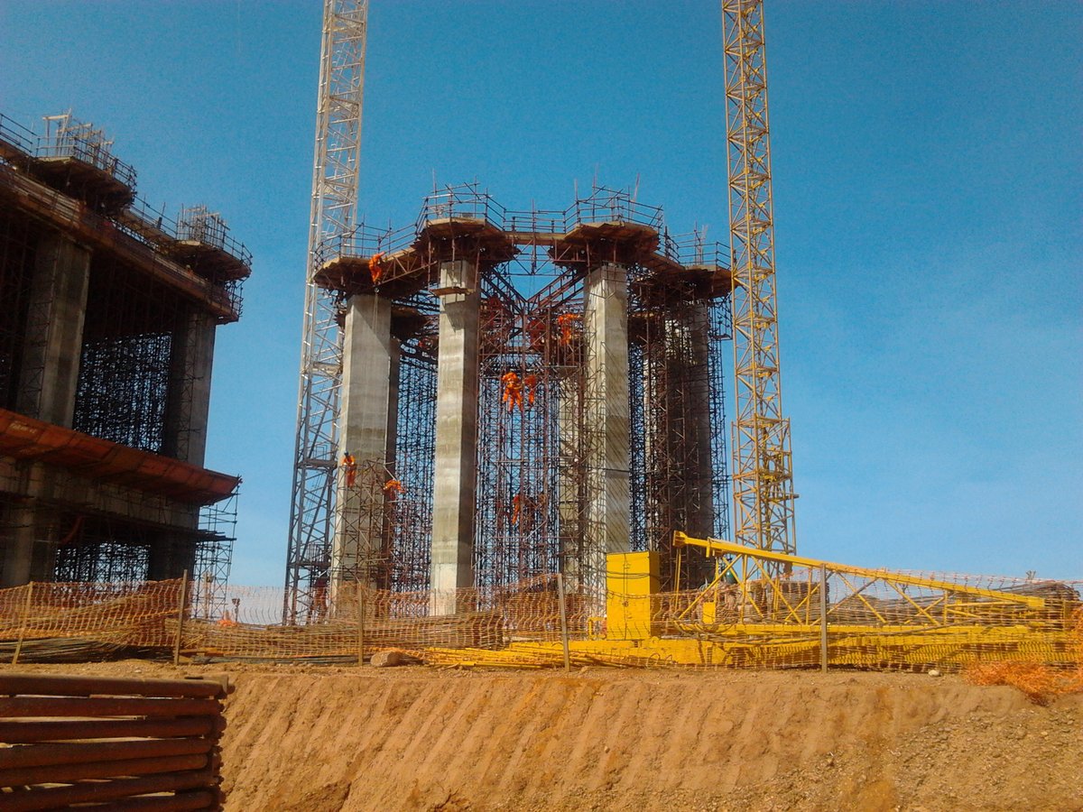 Escoramento Industrial e Infraestrutura